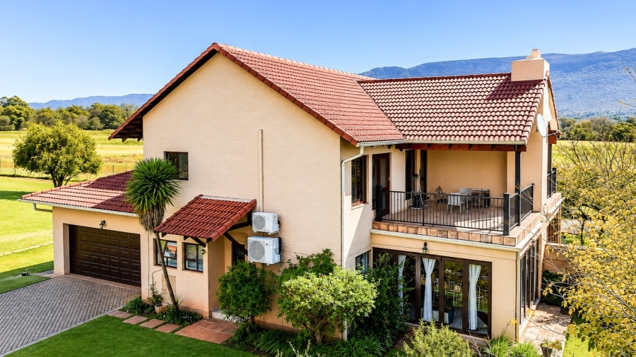 3 Bedroom Property for Sale in The Coves North West